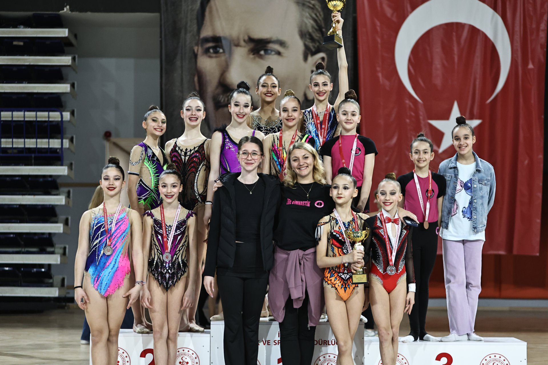 Ege Cimnastik sporcuları